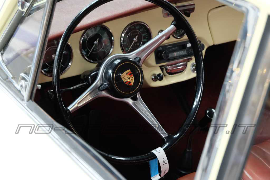 Mostra_Porsche_356_Autoworld 